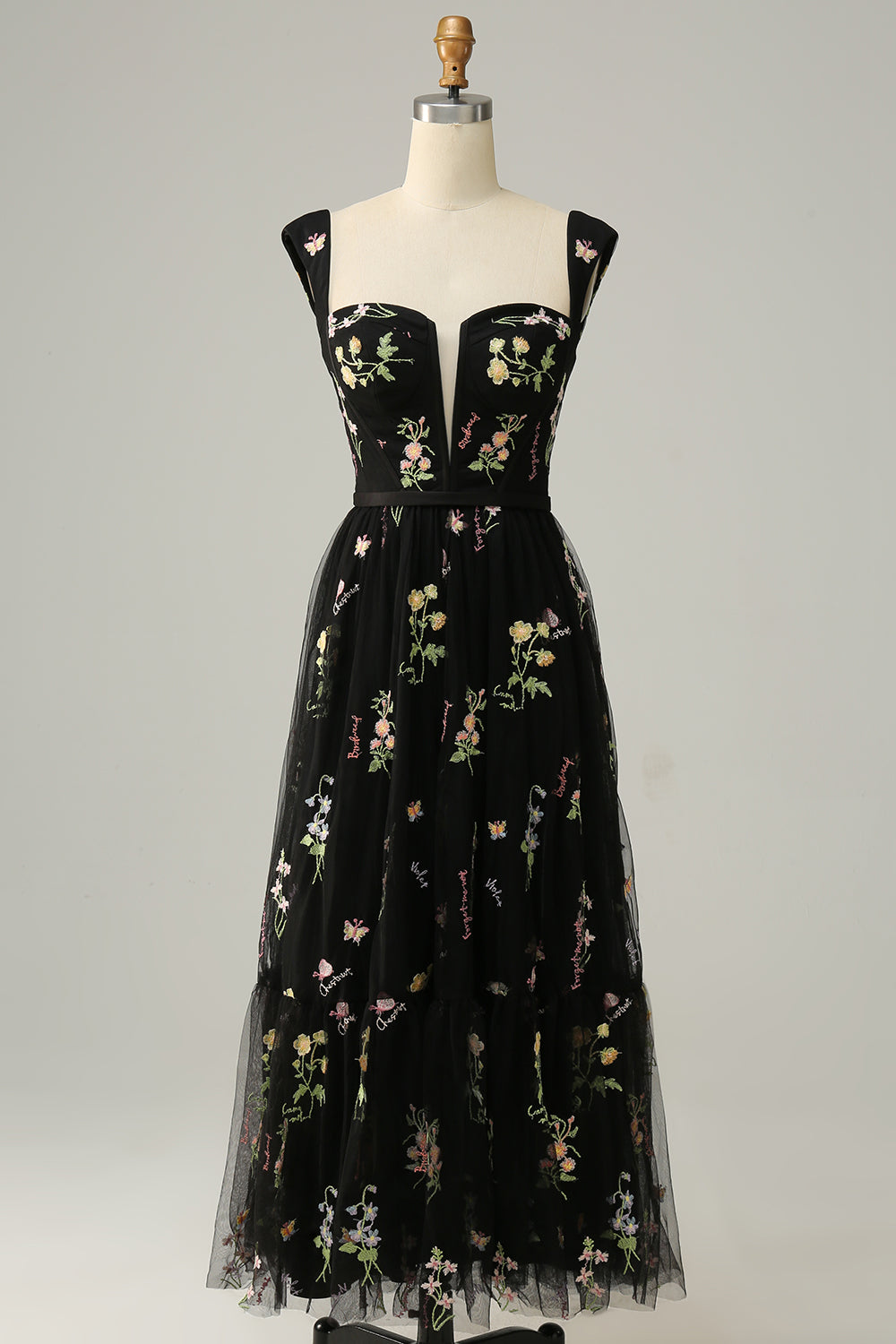 A Line Sweetheart Black Long Formal Dress with Embroidery