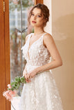 White Appliques Tulle Wedding Dress