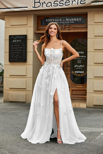 White A-Line Tulle Wedding Dress with Appliques